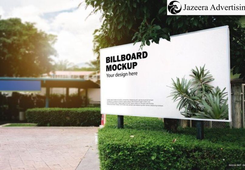 Billboards vs. Digital Signage Which Works Best for Your Business in 2025 (1) Billboards vs Digital Signage